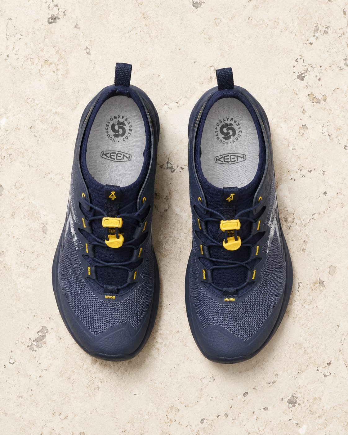 Top-down with insoles