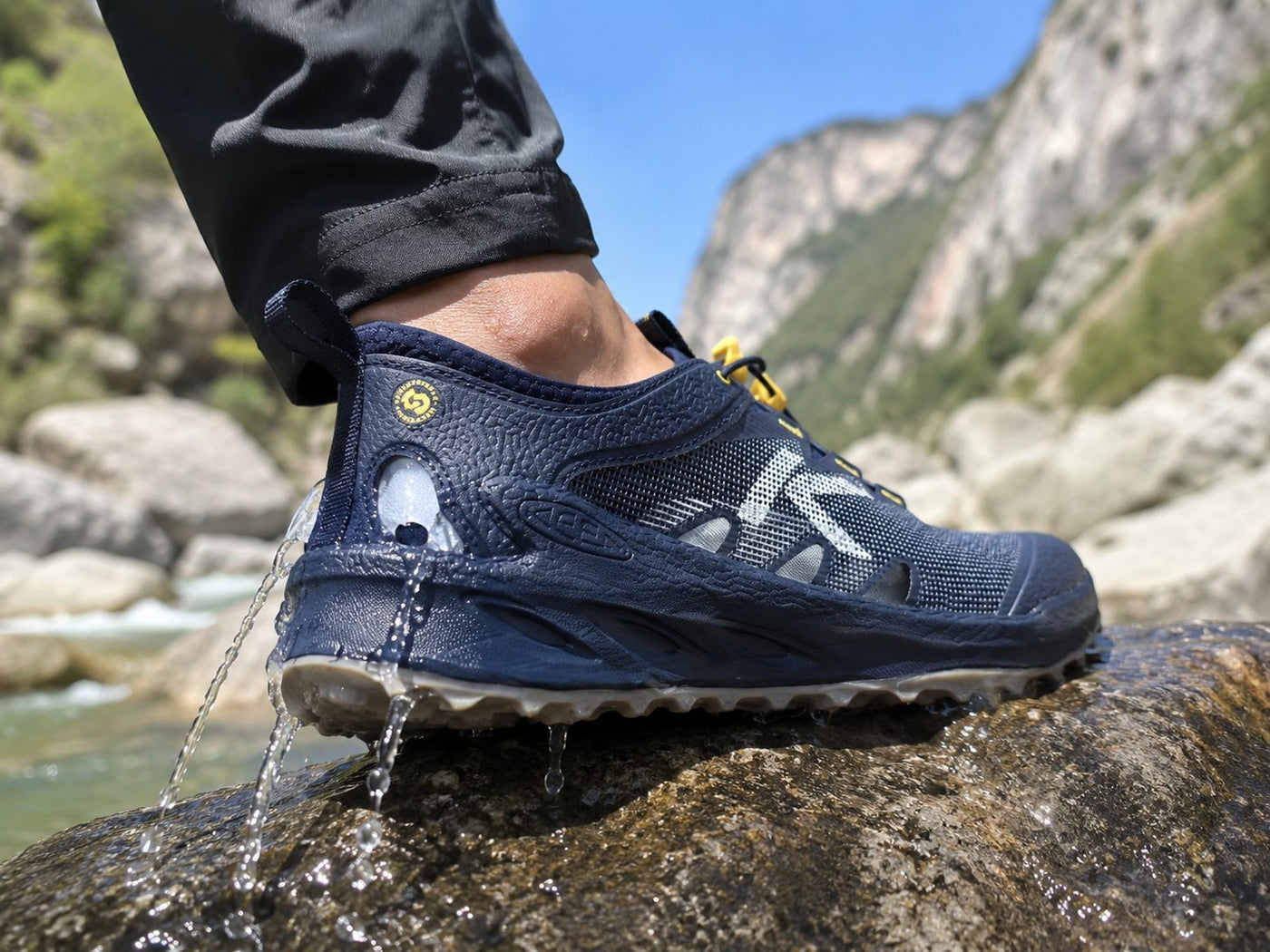 Water draining from heel ports
